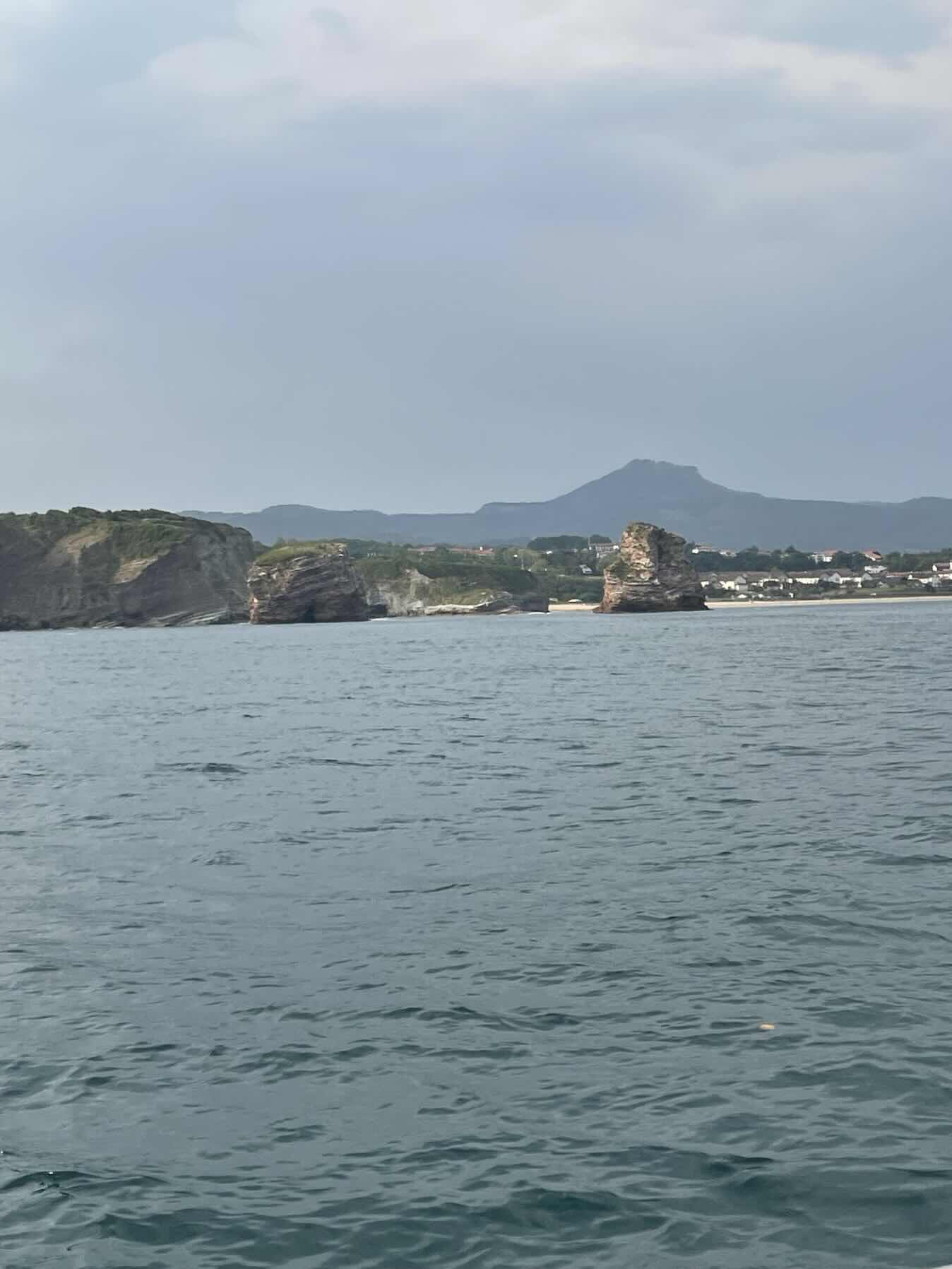 Vacances sur West Wind (Europe) 
Entrée marina Hendaye -fin 🥲_B7C50B7F-B16D-4A03-8FA4-F0139811D6A9