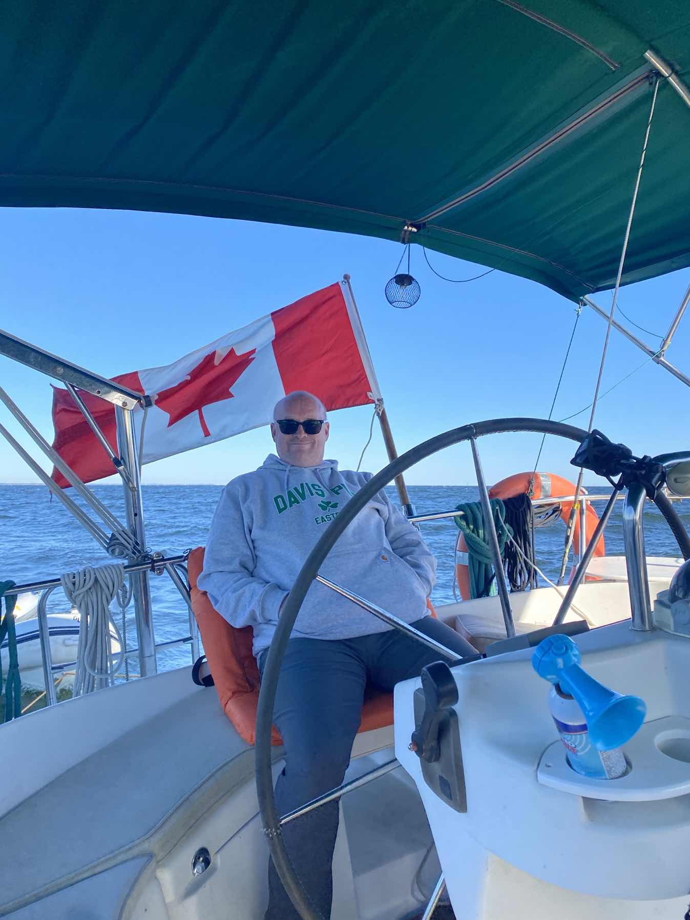 Lazy day sailing _3C90A412-74B3-4BD2-B4F0-11874A7F37CF
