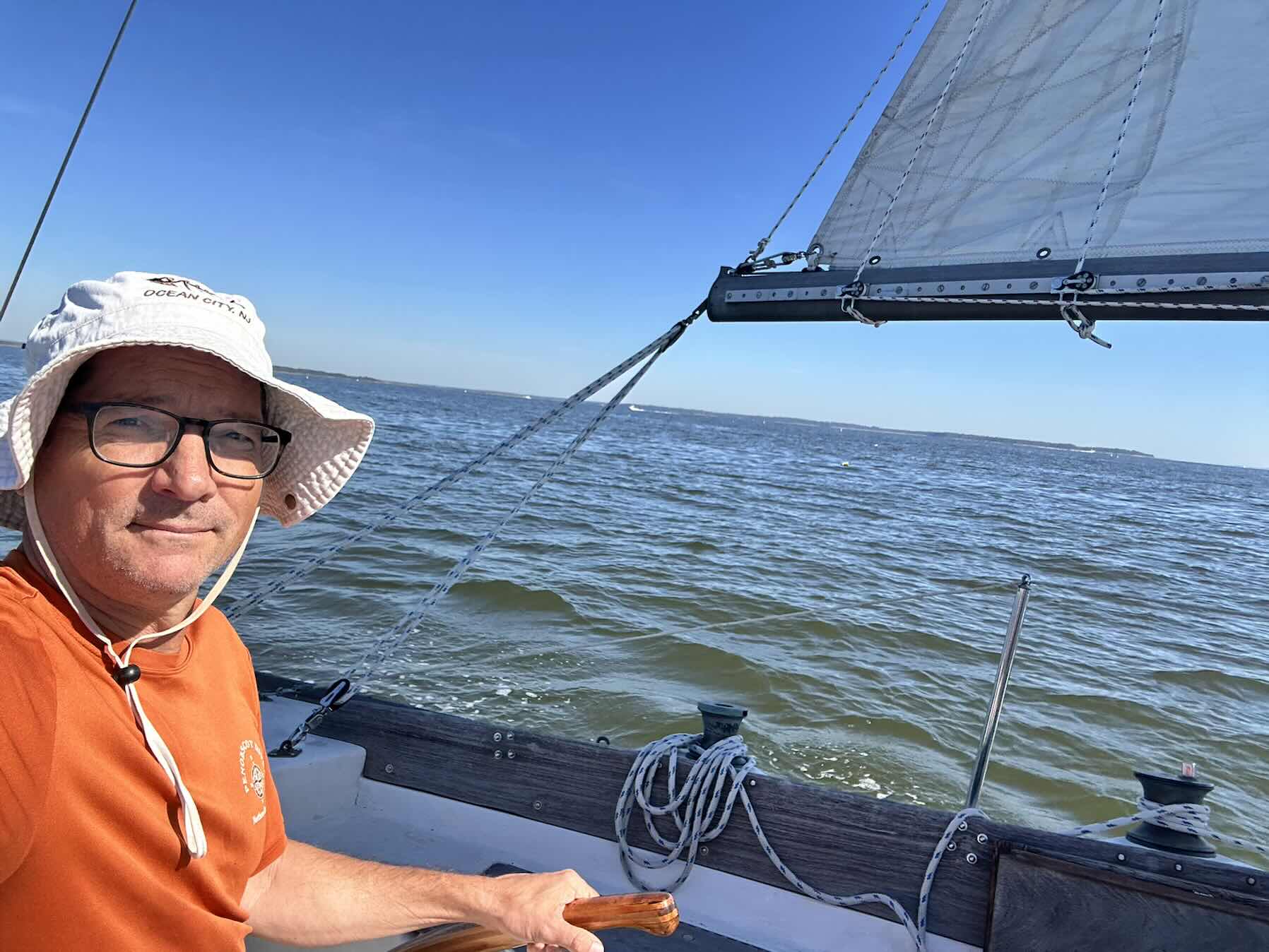 Out and Back for a fall sail!!_0DD08F4E-331A-4DAA-A338-D2D19D30FB96