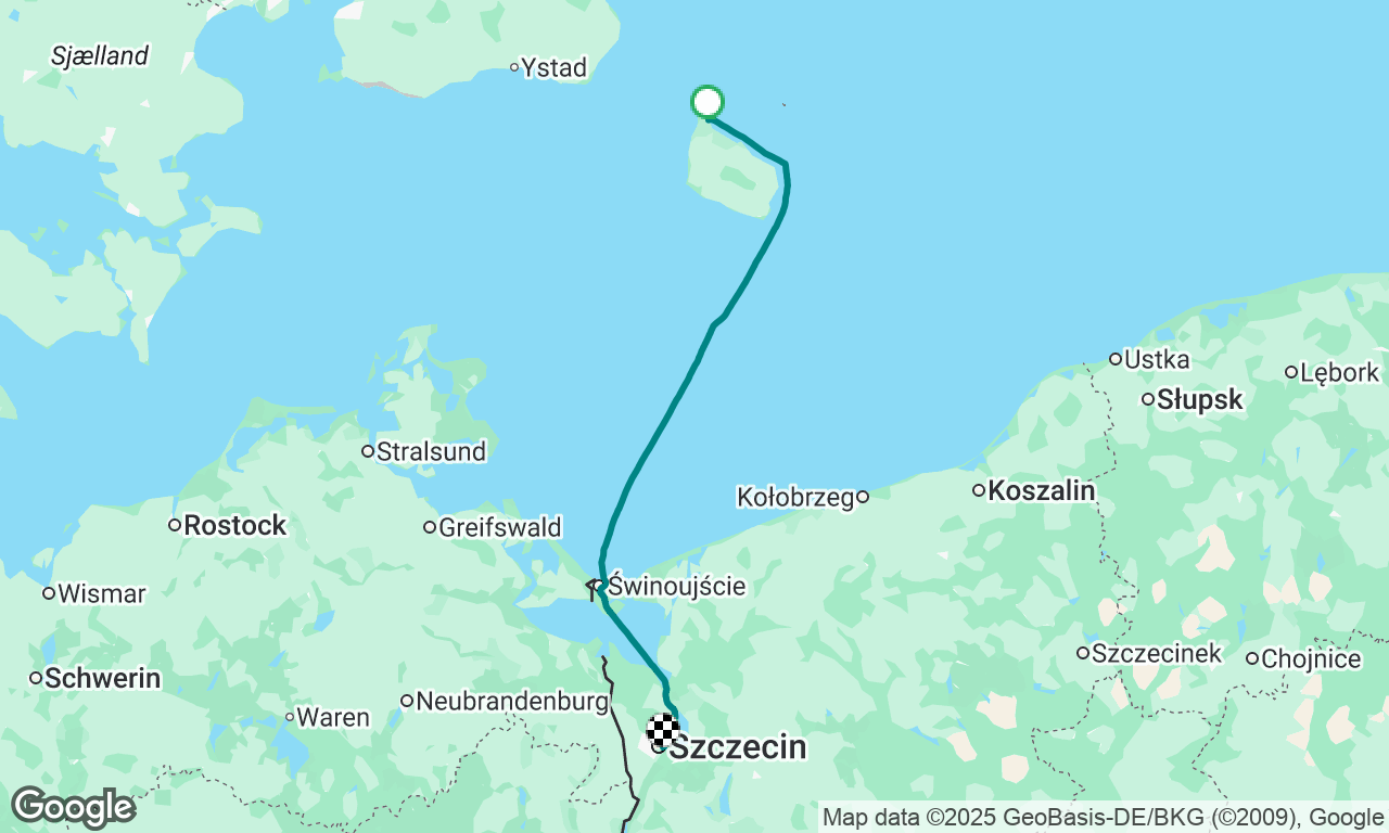 Sailing cruise 