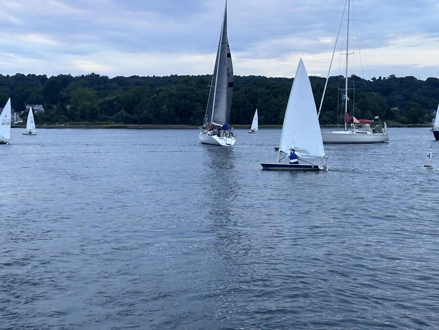 WBYC Monday Night Race_D607D7BA-4438-413B-8C88-D8522421EEAA