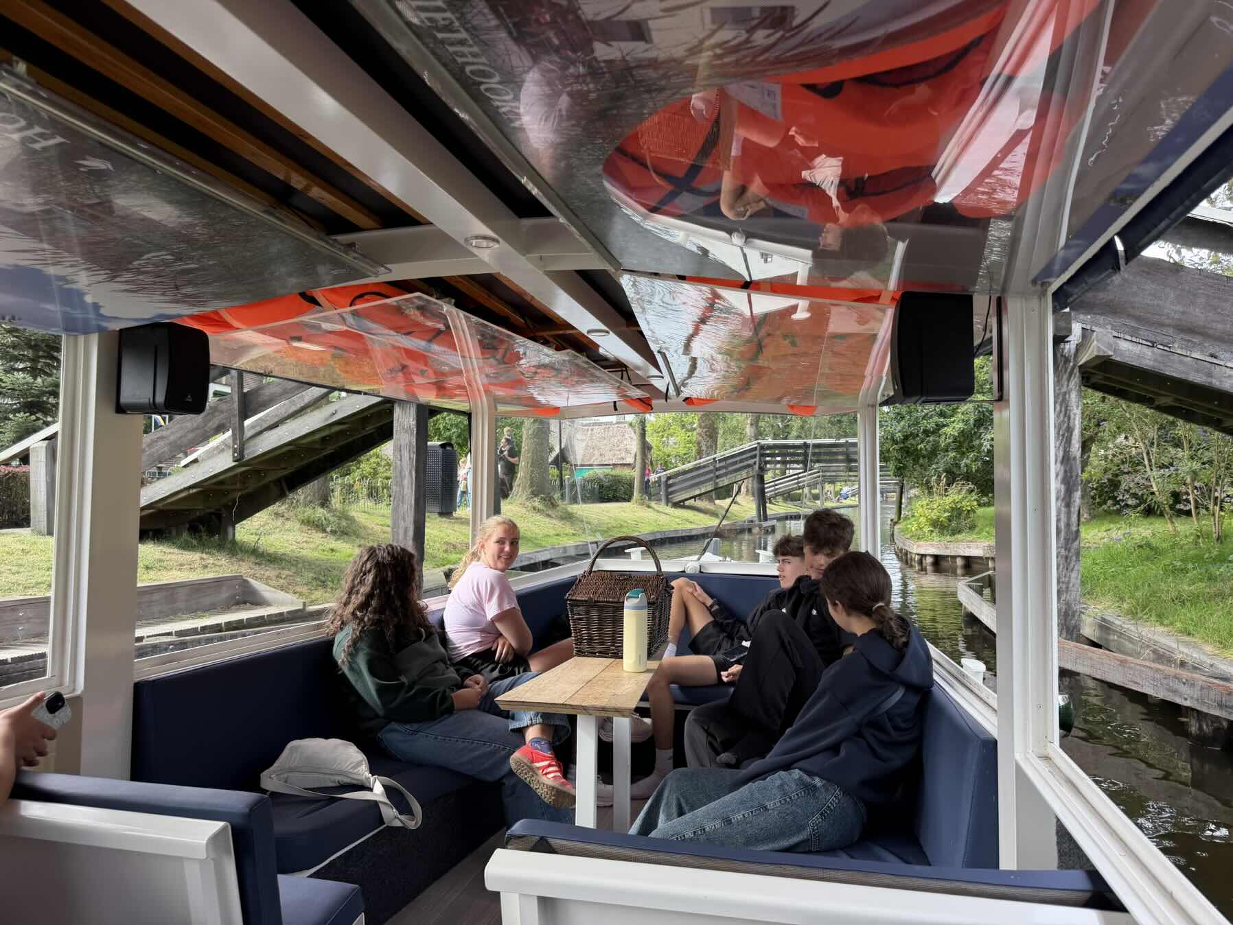 Giethoorns - village canaux_B21E4185-00B3-4E5B-9476-E3EBBE3A34DB
