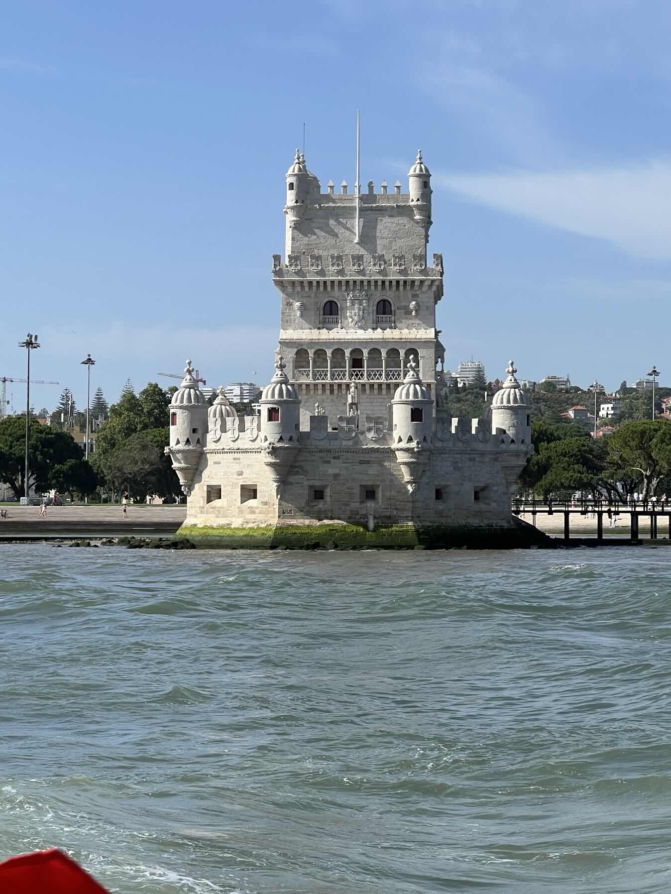 Lisboa harbour sail_13C641DC-2DBD-4912-9EF5-CB9C44E2B5C7