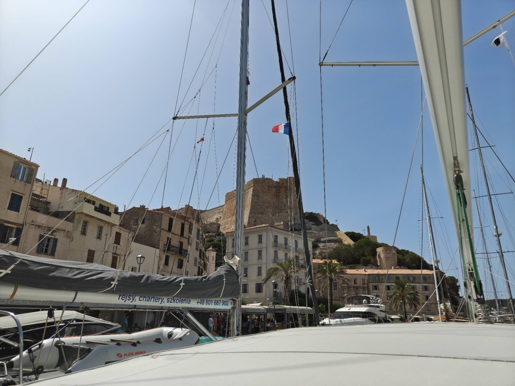 Voyage_D1C9A968-7E0E-4B65-837A-486036555D39