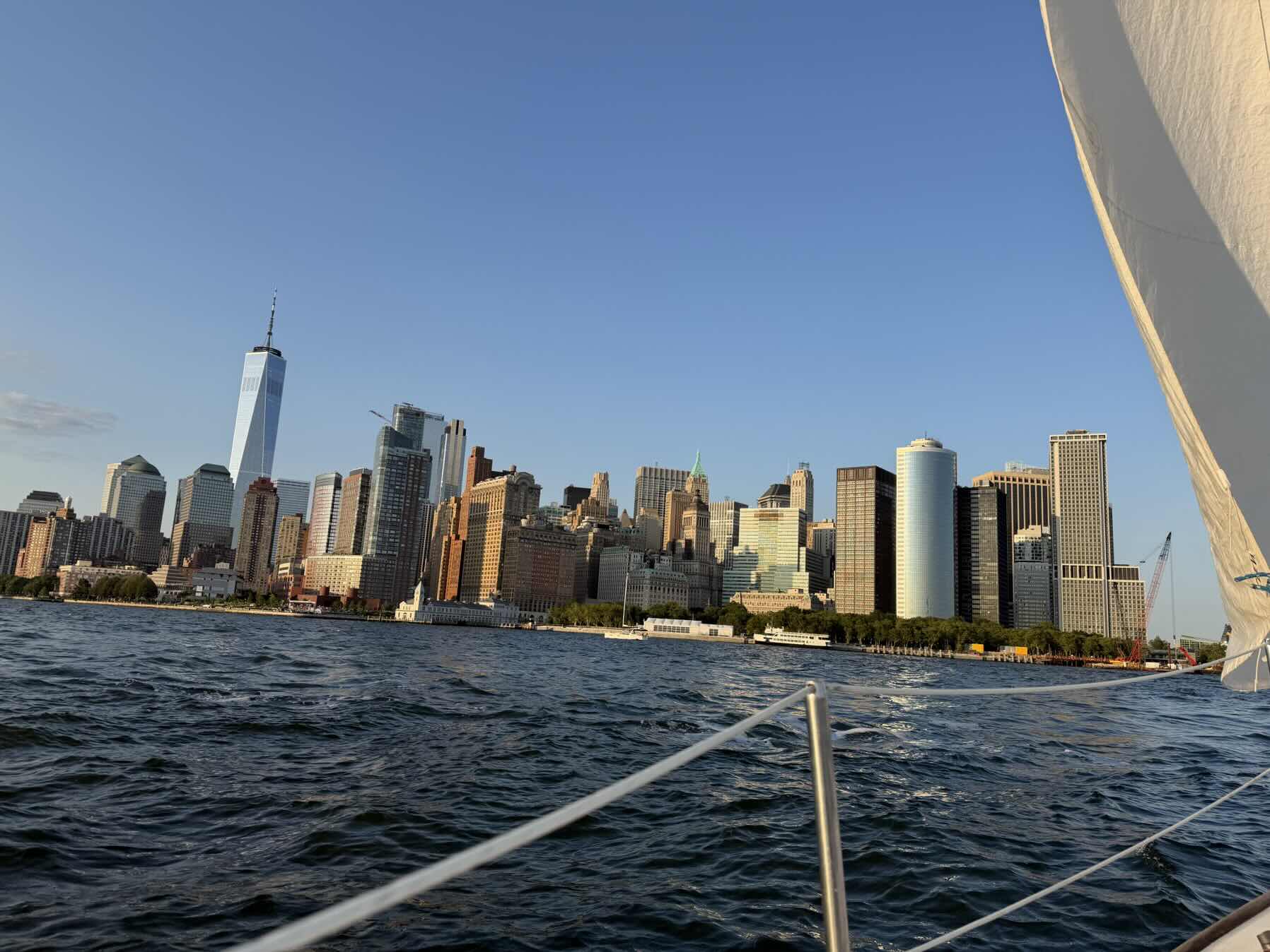 Thursday Sail_1E1980E8-A89D-438D-B0A0-CE5C424E4B55