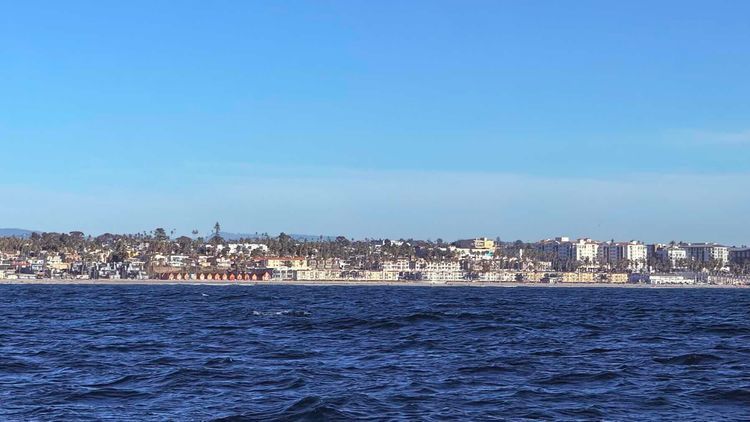 Voyage photo from 25° Keel