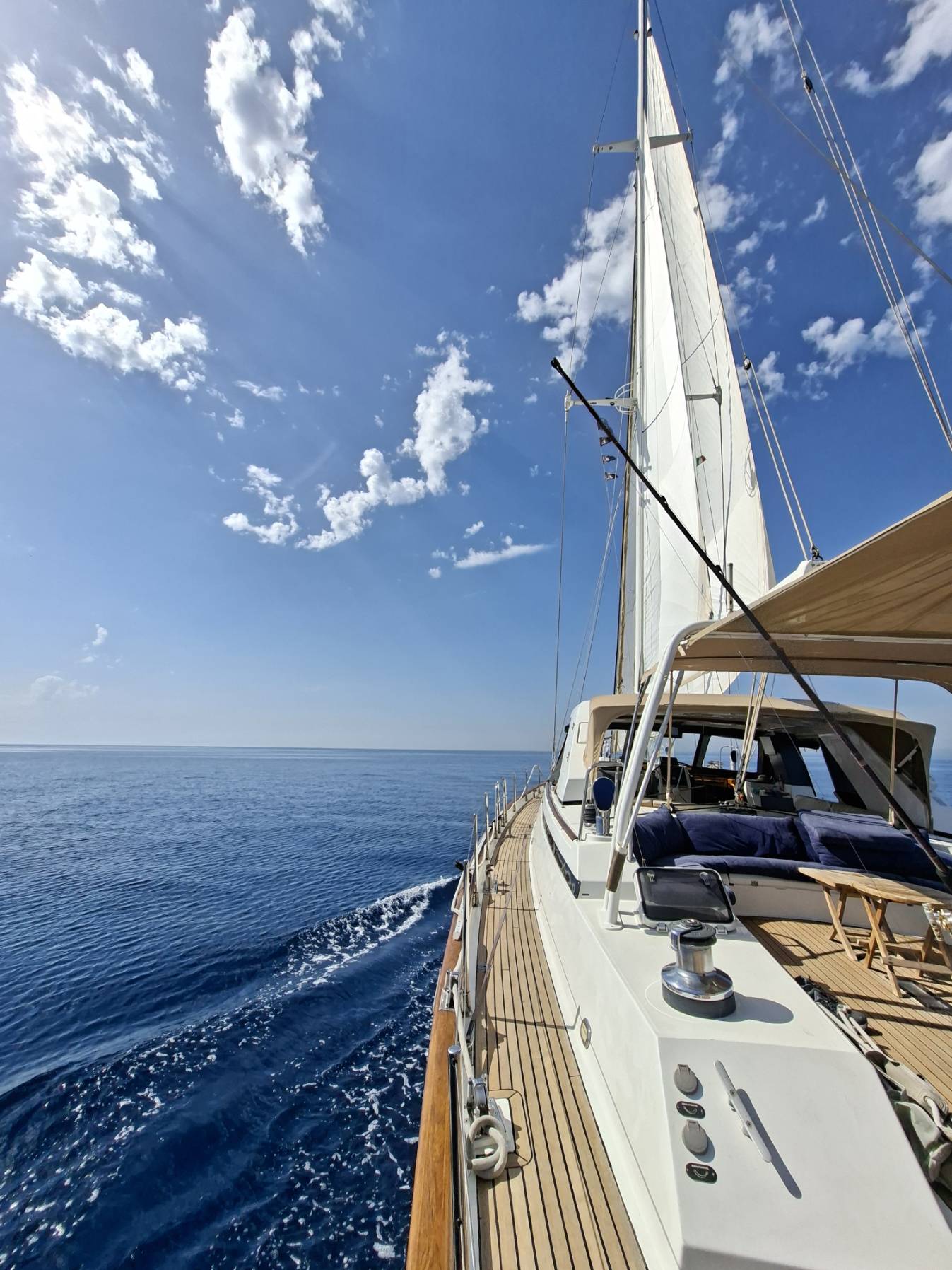 Voyage_DDCAF1D5-CC89-4E58-88BA-E3BAF49768A1