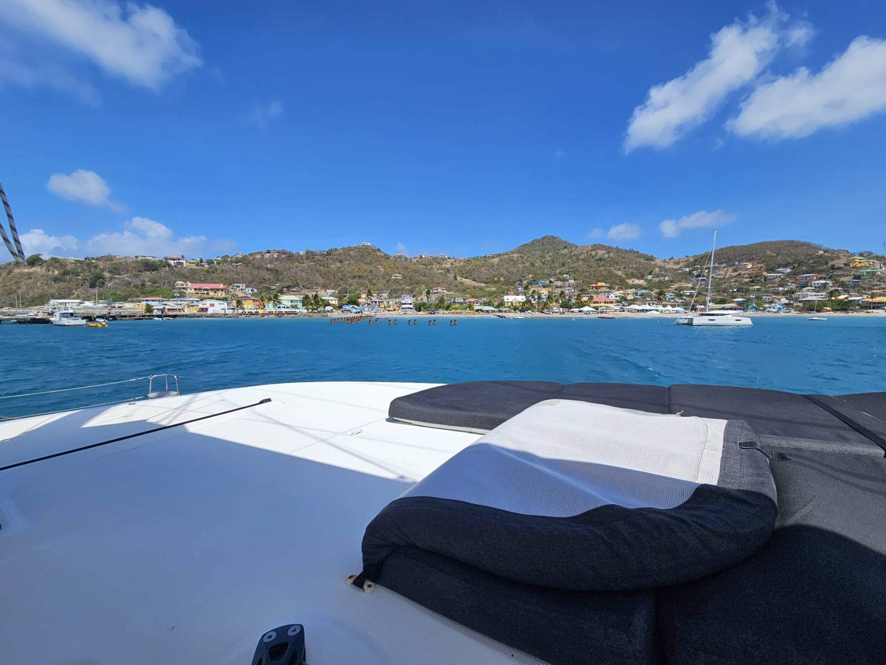 Clifton Bay to Petite Martinique _82BD84BC-242E-4346-8AC7-4AB2DA91940D