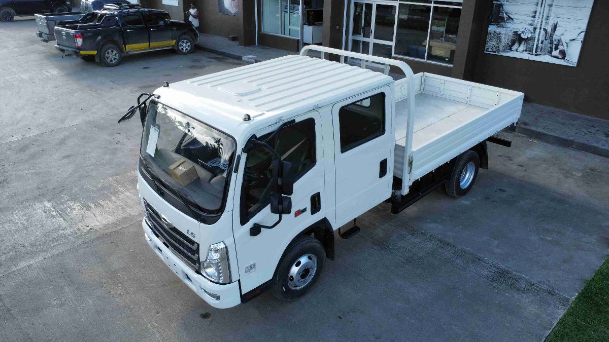 Truck For Sale (Dual Cab Camion)