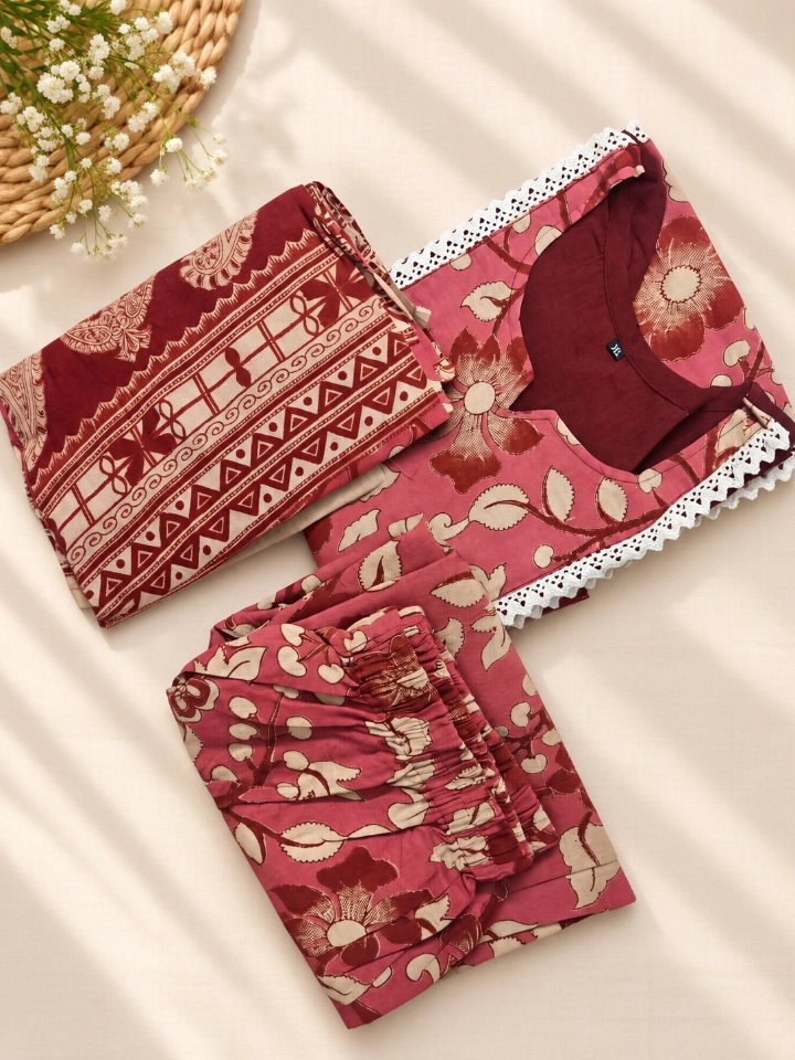 HLDESIGNS Women's Maroon Floral Print Straight-Cut Chudidar with 3/4 Sleeves