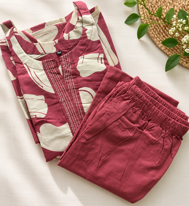 HLDESIGNS Women's Maroon Abstract Print Cotton Top Set