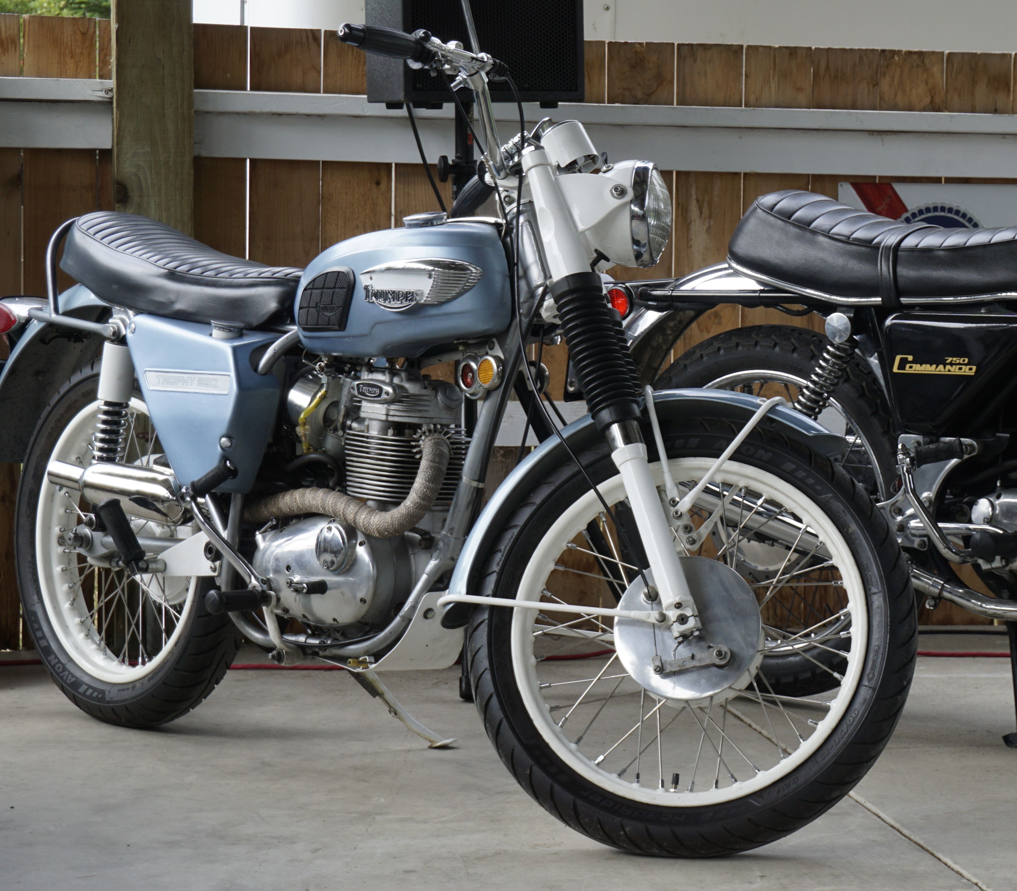 1968 TRIUMPH TR25W TROPHY