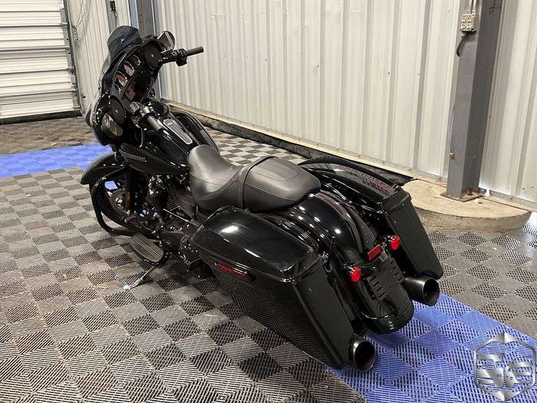 2020 Harley-Davidson FLHXS Street Glide Special