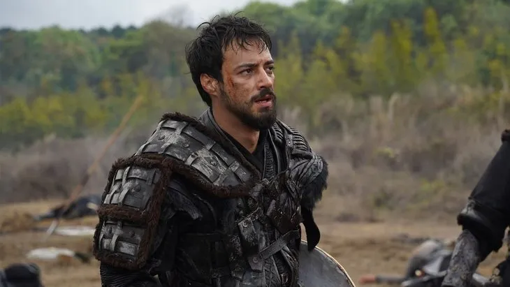 Kuruluş Orhan’la Geri Döndü: Mert Yazıcıoğlu’nun Bölüm Başı Ücreti Belli Oldu!