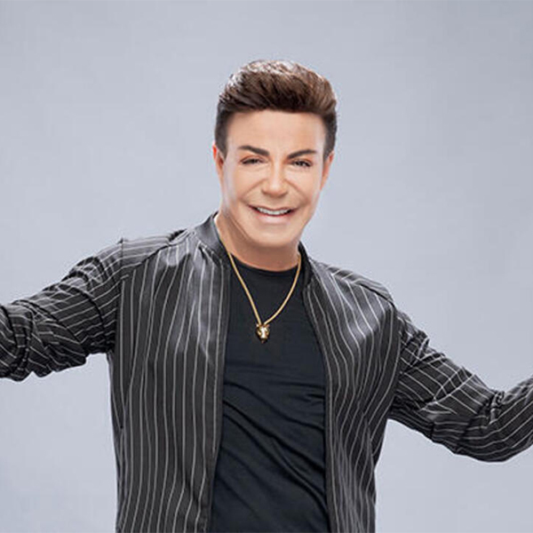 Fatih Ürek Kalp Krizi Geçirdi: Yoğun Bakımda Tedavi Altında