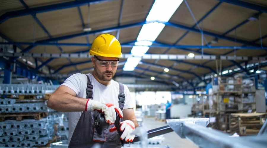 İş Dünyasında Patlama: Sanayici Alarm Zili Çaldı!