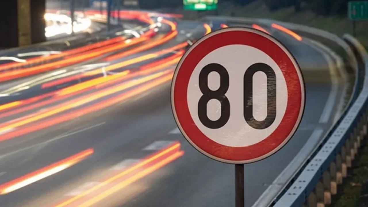 Hız Sınırlarında Büyük Değişim: “Tabela Çilesi” Yakında Son Buluyor 🚦