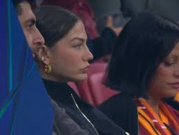 Demet Özdemir’den Tribünde Sürpriz: “Galatasaray İçin Geldim”