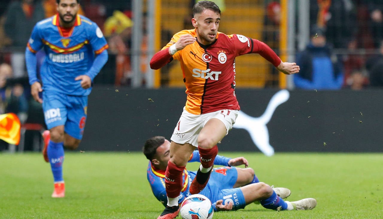 Galatasaray Göztepe'yi 3-1 Yendi: Aslan İkinci Yarıda Kükredi! 🟡🔴