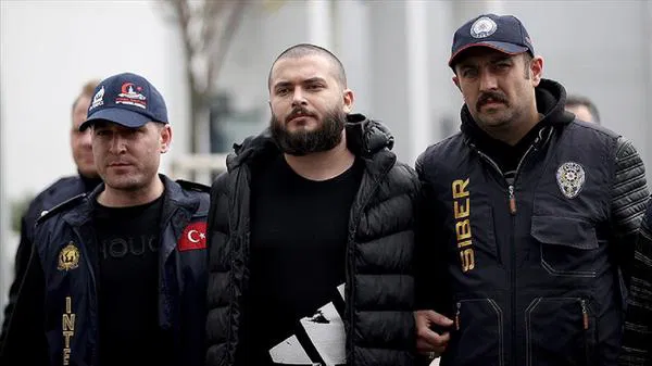 Faruk Fatih Özer’in Ölümünde Şüphe: “Tabureyi koy, ipi sıkıca boynuna geçir” Notu Bulundu