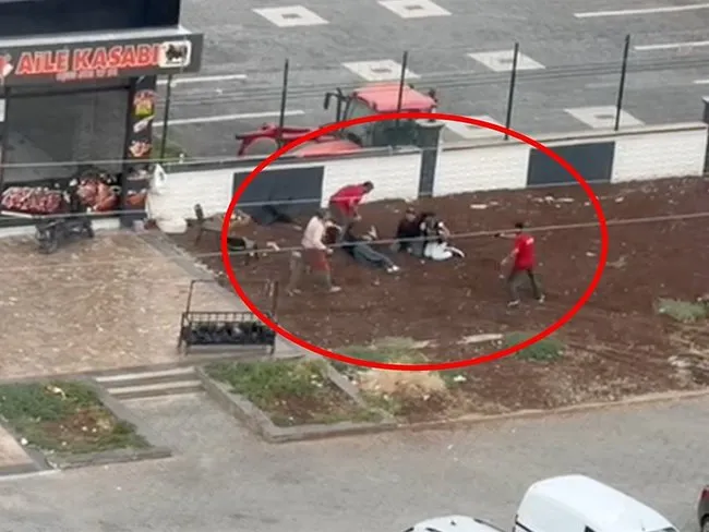 Diyarbakır’da Kasap Dükkanında Kanlı Hesaplaşma: 2 Ölü, 2 Yaralı!