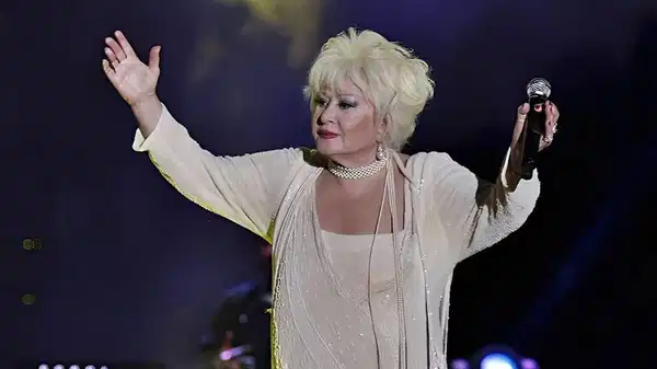 Türk Sanat Müziği’nin Efsane İsmi Muazzez Abacı Hayatını Kaybetti