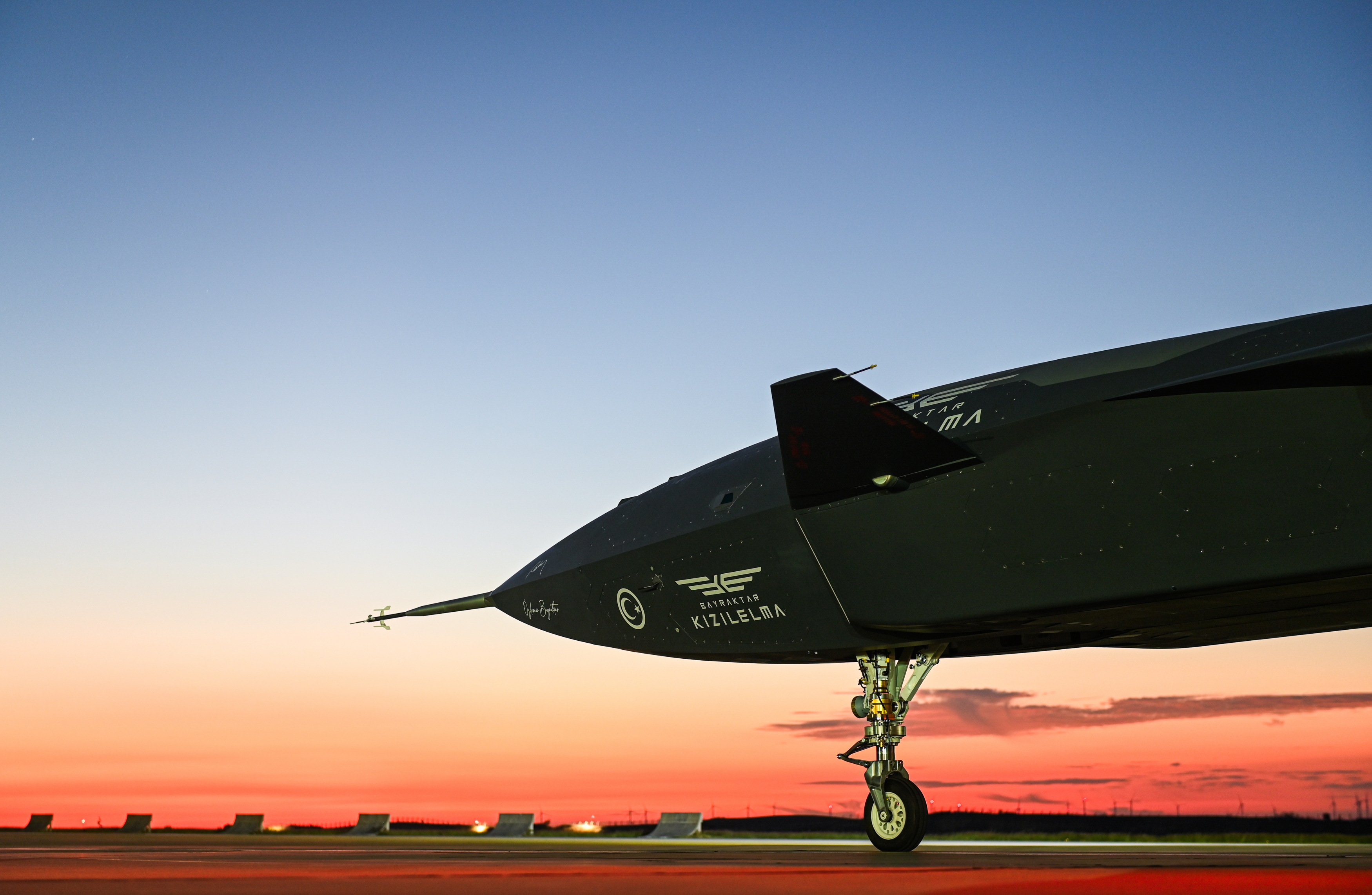 Bayraktar Kızılelma’ya “Hayalet Göz”