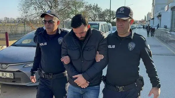 Adana'da Bisikletli Çocuğa Çarpan Sürücü Tutuklandı