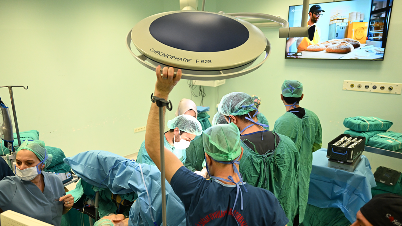 Ameliyatta “Sanal Gerçeklik”: Hasta İstanbul’u Gezdi!