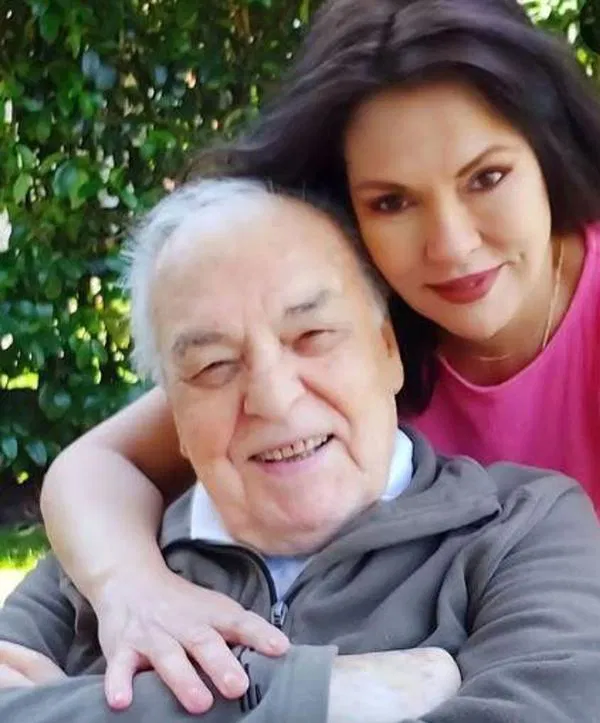 Çarpıcı Ayrılık: “Çalıkuşu”nun “Feride”sinden Yürek Yakan Haber