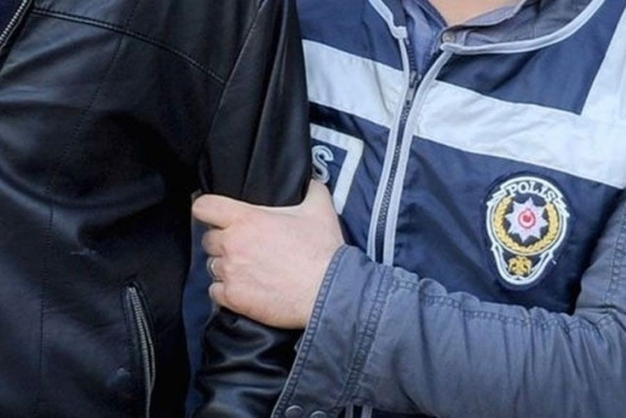 Mardin’de Aile Katliamı: Evde Ölü Bulunan 3 Kişilik Ailenin Davasında Şok Tutuklama