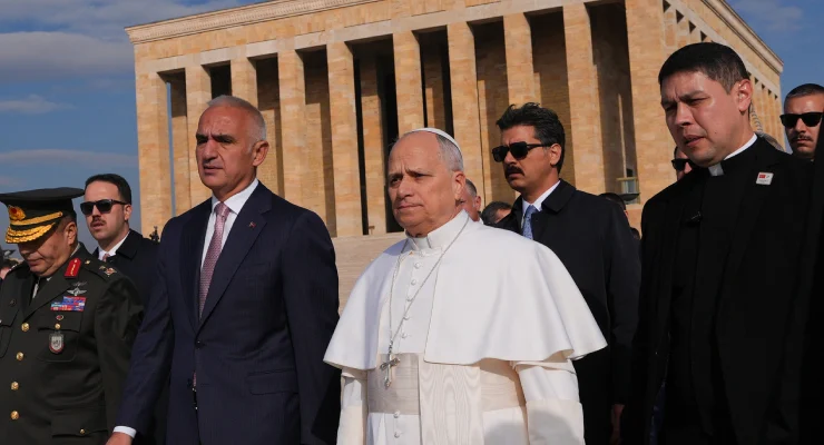 Papa 14. Leo Ankara’da