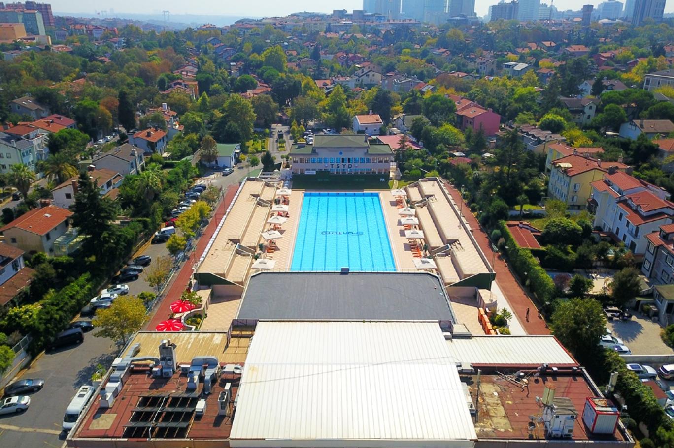 TSYD’nin Havuzuna Başörtülü Öğretmenin Alınmamasına İlişkin Davada Mahkeme Kararı 