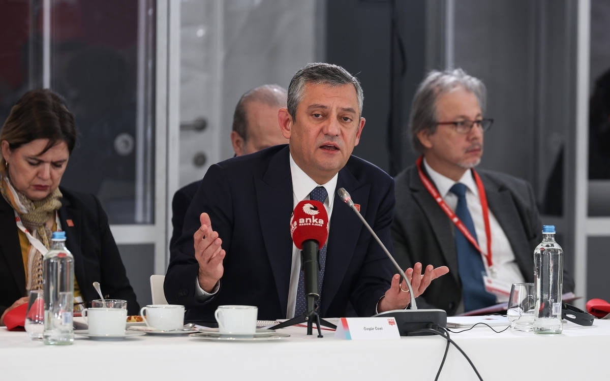 CHP Lideri Özgür Özel’den “39 Bin Lira” Vaadi: En Düşük Emekli Maaşı da, Asgari Ücret de 39 Bin TL!