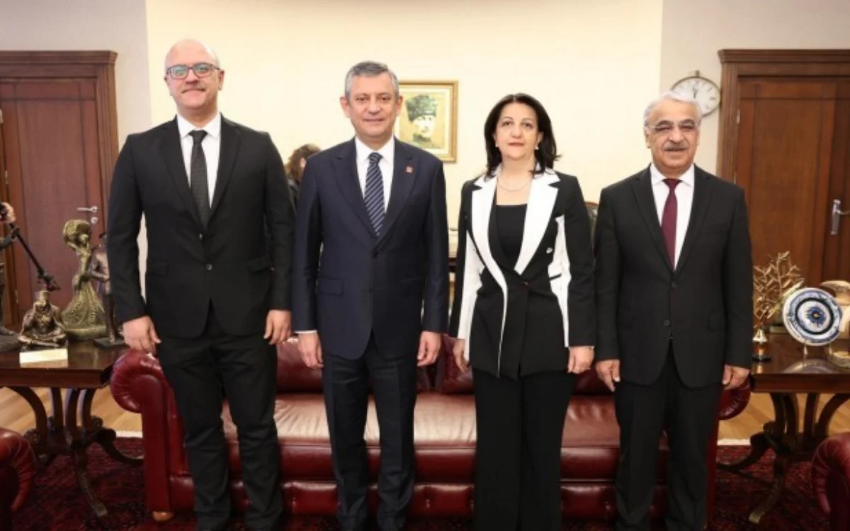 İmralı Heyeti-CHP Görüşmesi Başladı