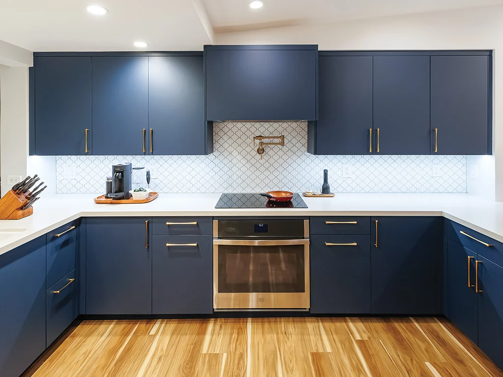 Finished custom built-ins in Dallas–Fort Worth
