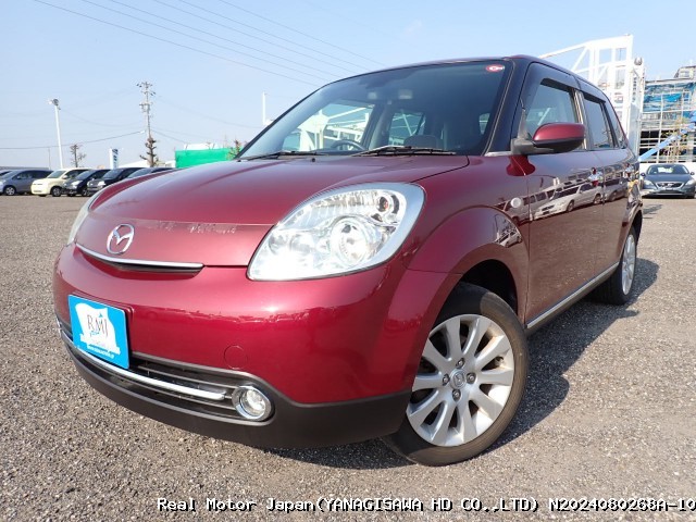 2012 MAZDA VERISA