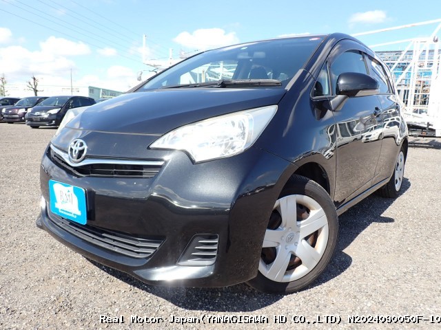 2011 TOYOTA RACTIS