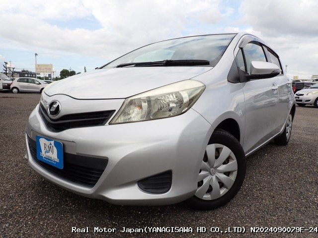 2011 TOYOTA VITZ