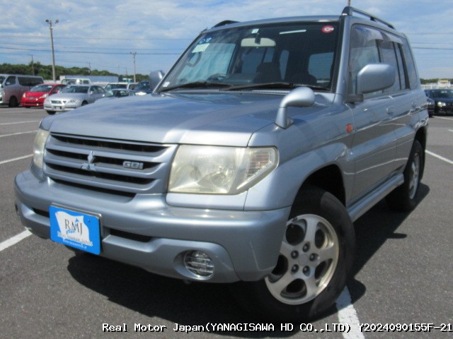 2002 MITSUBISHI PAJERO IO