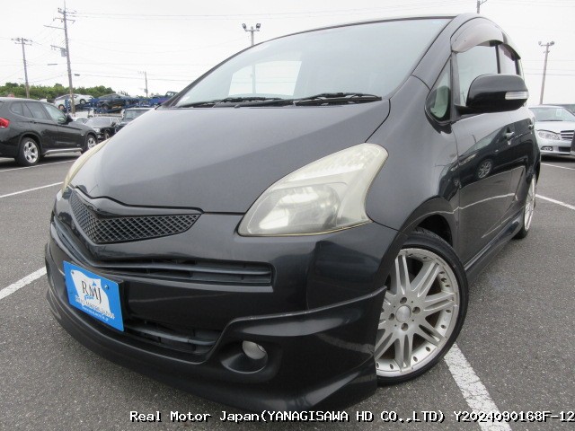 2005 TOYOTA RACTIS