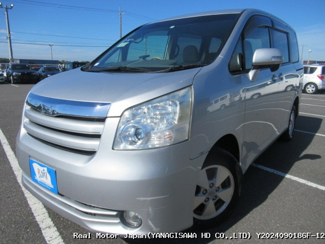 2007 TOYOTA NOAH