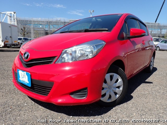 2014 TOYOTA VITZ