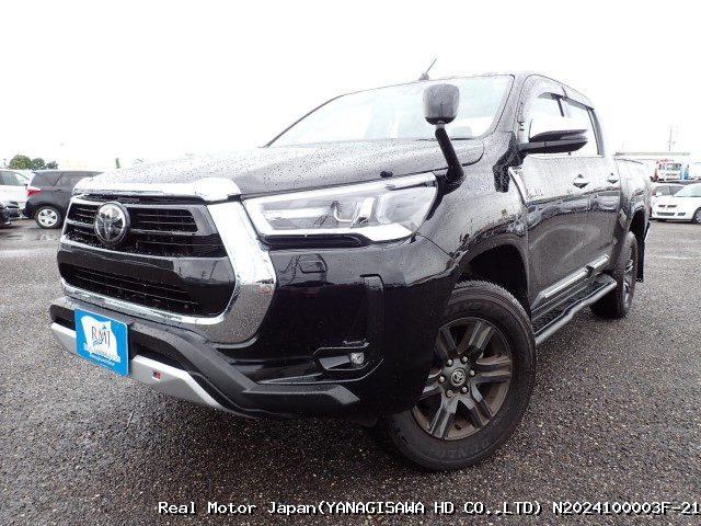 2022 TOYOTA HILUX