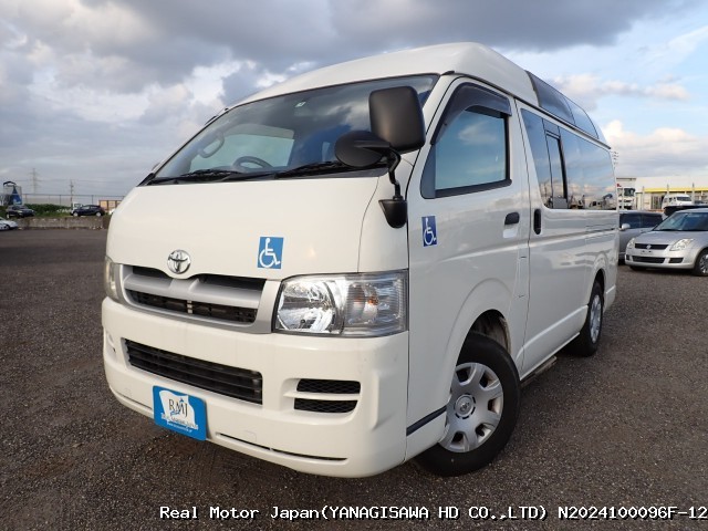 2006 TOYOTA HIACE VAN