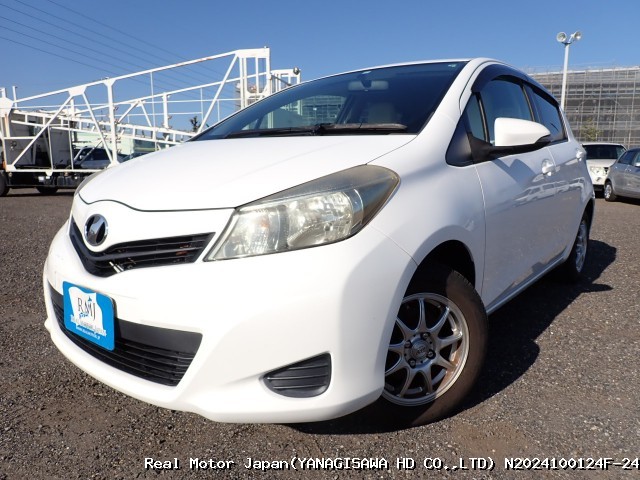 2011 TOYOTA VITZ