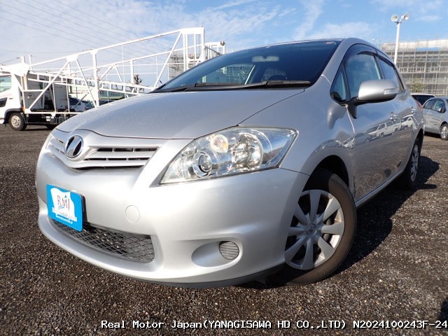2010 TOYOTA AURIS