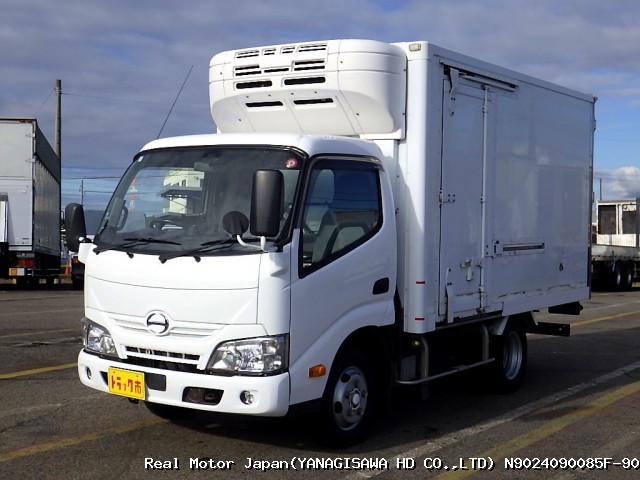 2017 HINO DUTRO