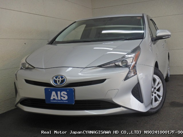 2018 TOYOTA PRIUS