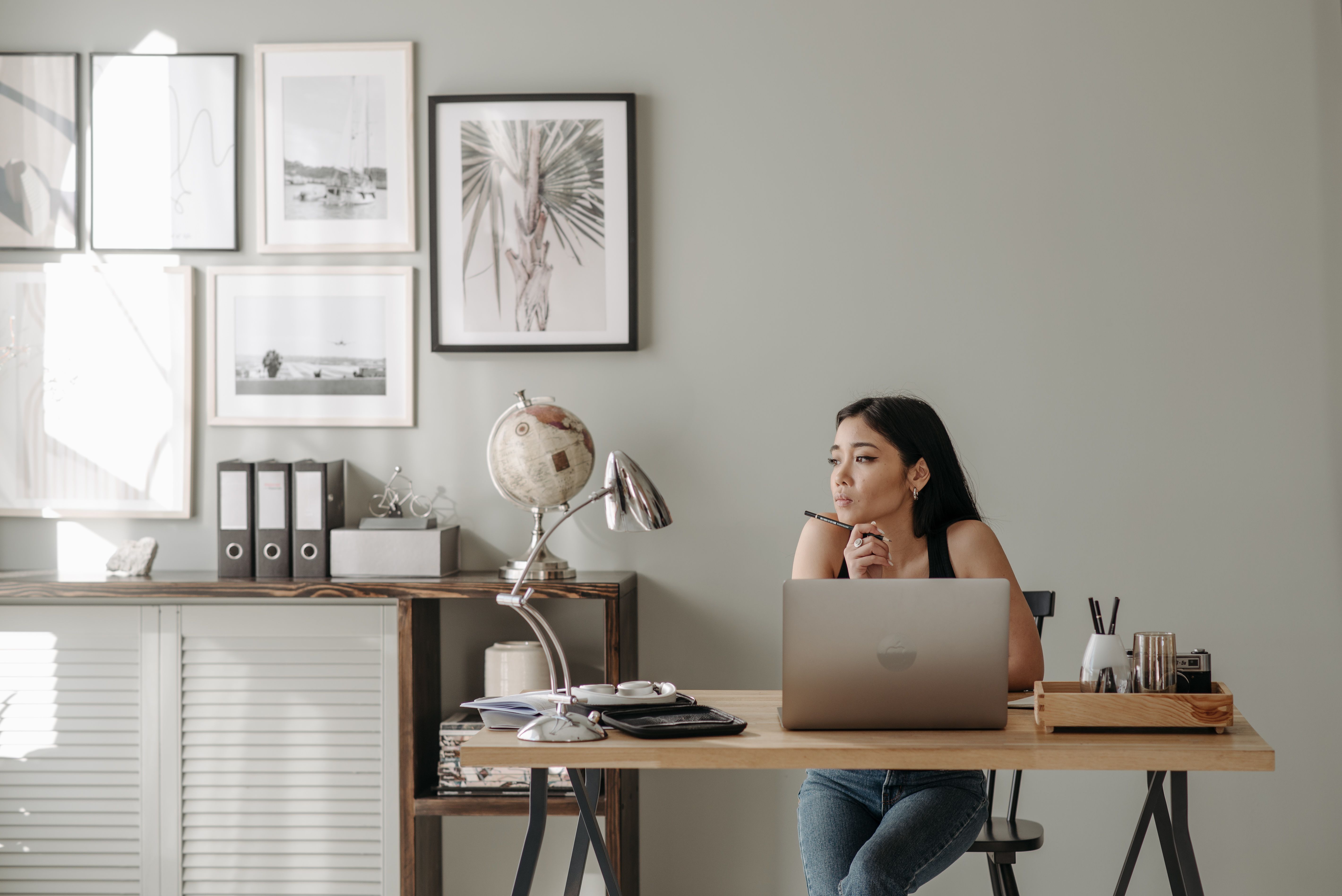 Smart Cash Flow: Leveraging AI and Automation to Streamline Daily Marketing Expenses